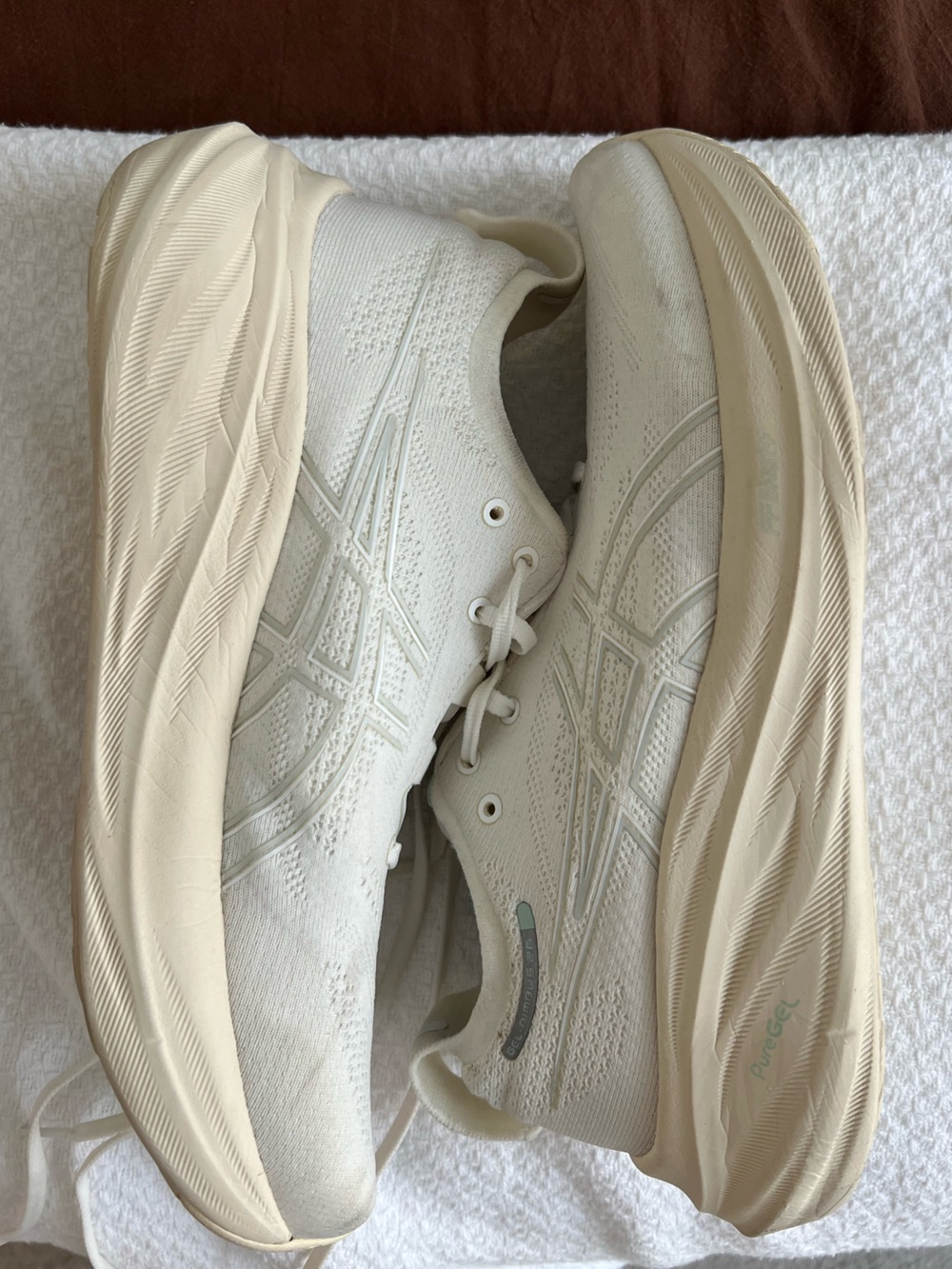 ASICS Women’s Gel Nimbus 26 Running Shoes - Cream/White Neutral Knit